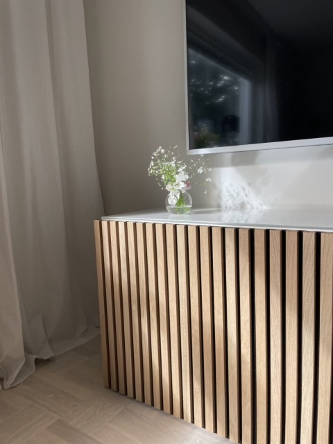 Panel akustyczny Akupanel | 60 Dąb Klasyczny (Czarny Filc, Czarna Płyta)